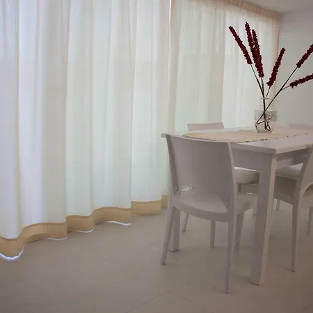 Duchessa House Apartment *